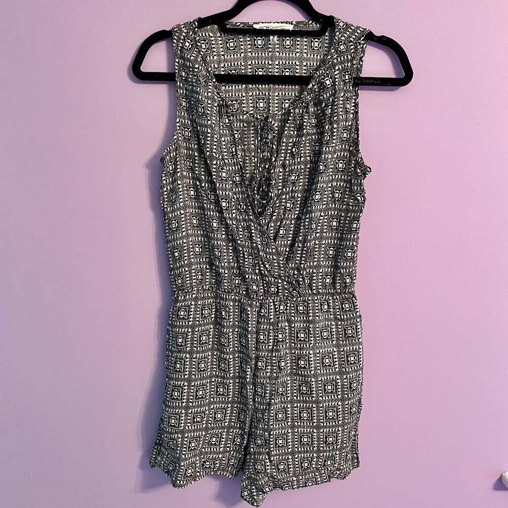 BCBGeneration Sleeveless Black and White Romper